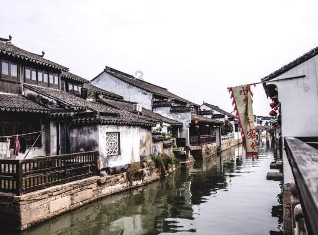 古代穷人每天吃什么别被电视剧误导了,你可能一天都撑不下去